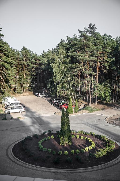 Papaver Hotel Ślesin Exterior foto